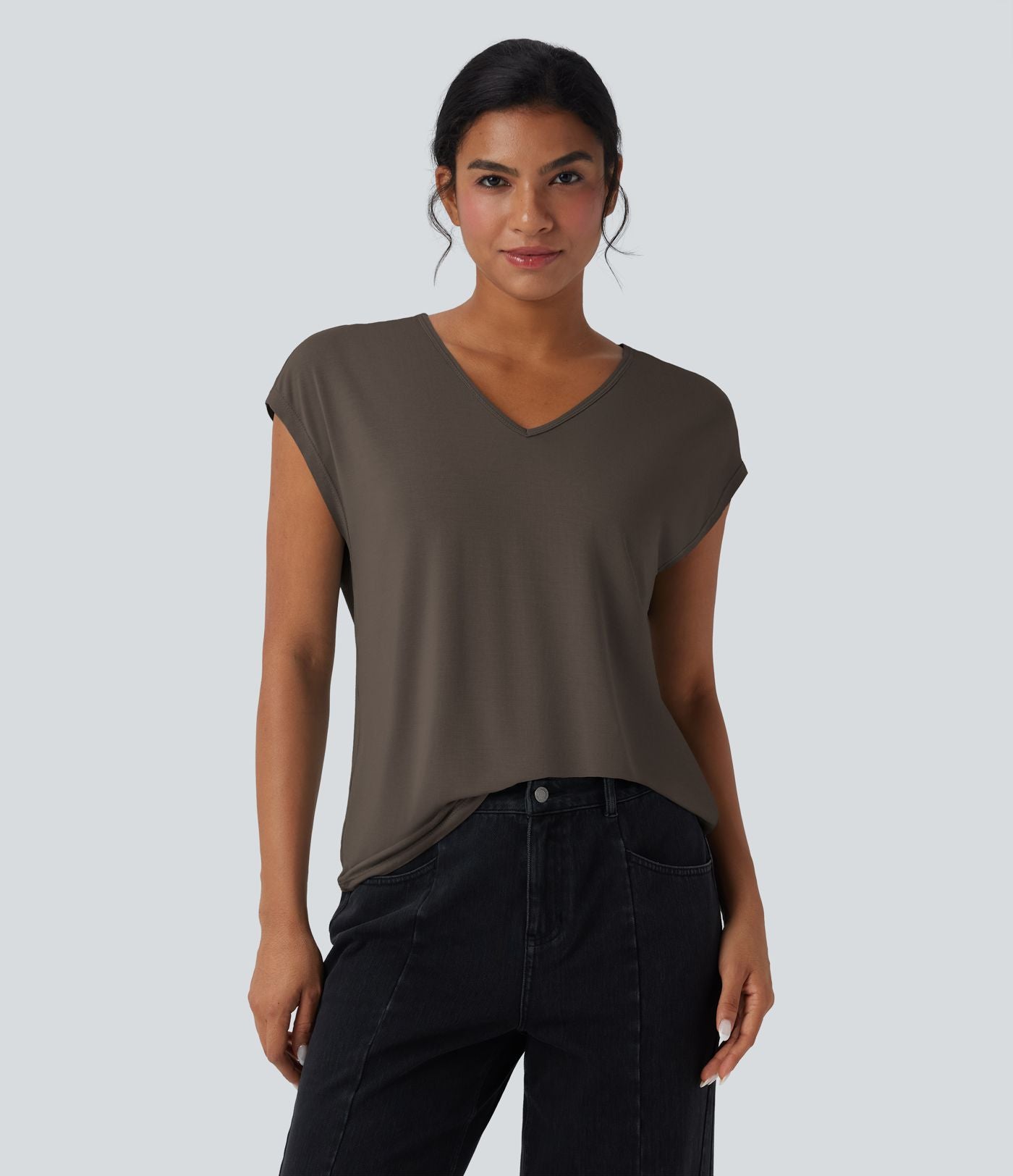 T-shirt casual col V manches courtes