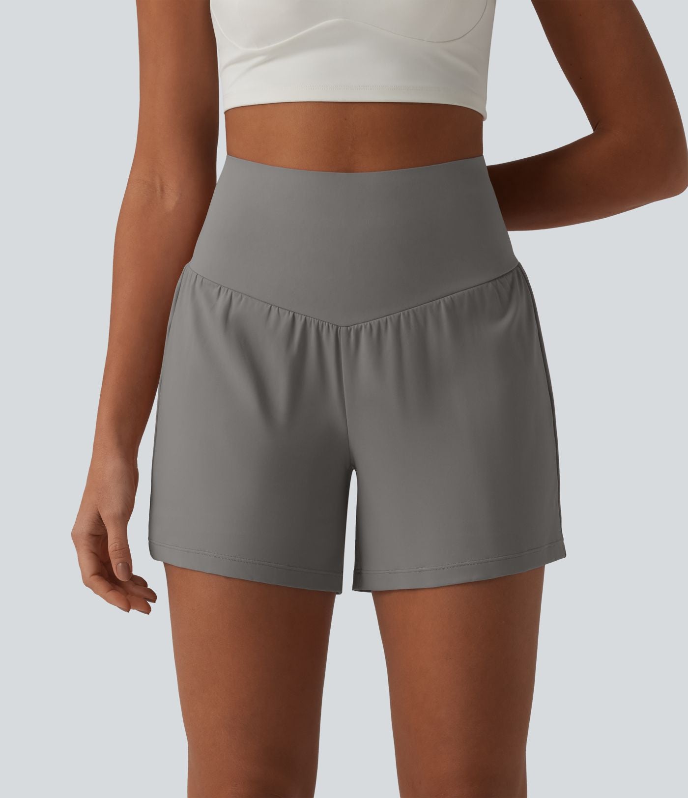Short de yoga SoftlyZero™ Airy 2-en-1 gainant taille très haute à effet frais InstantCool avec poches, 12,5 cm