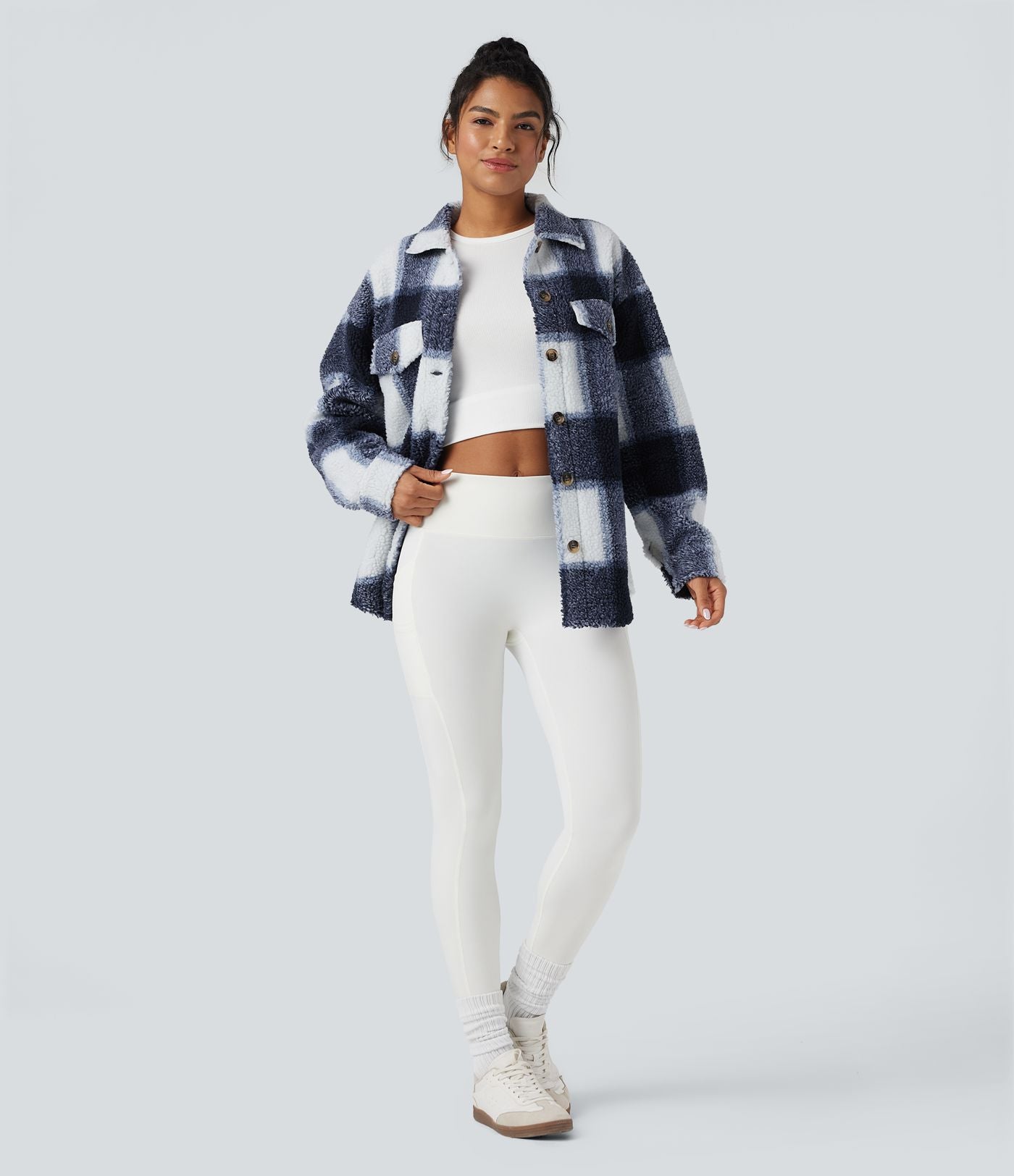 Veste-chemise sherpa col ourlet arrondi manches longues avec poches