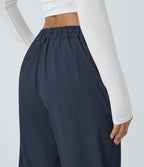 Pantalon décontracté droit taille moyenne à bouton, fermeture éclair et poches latérales
