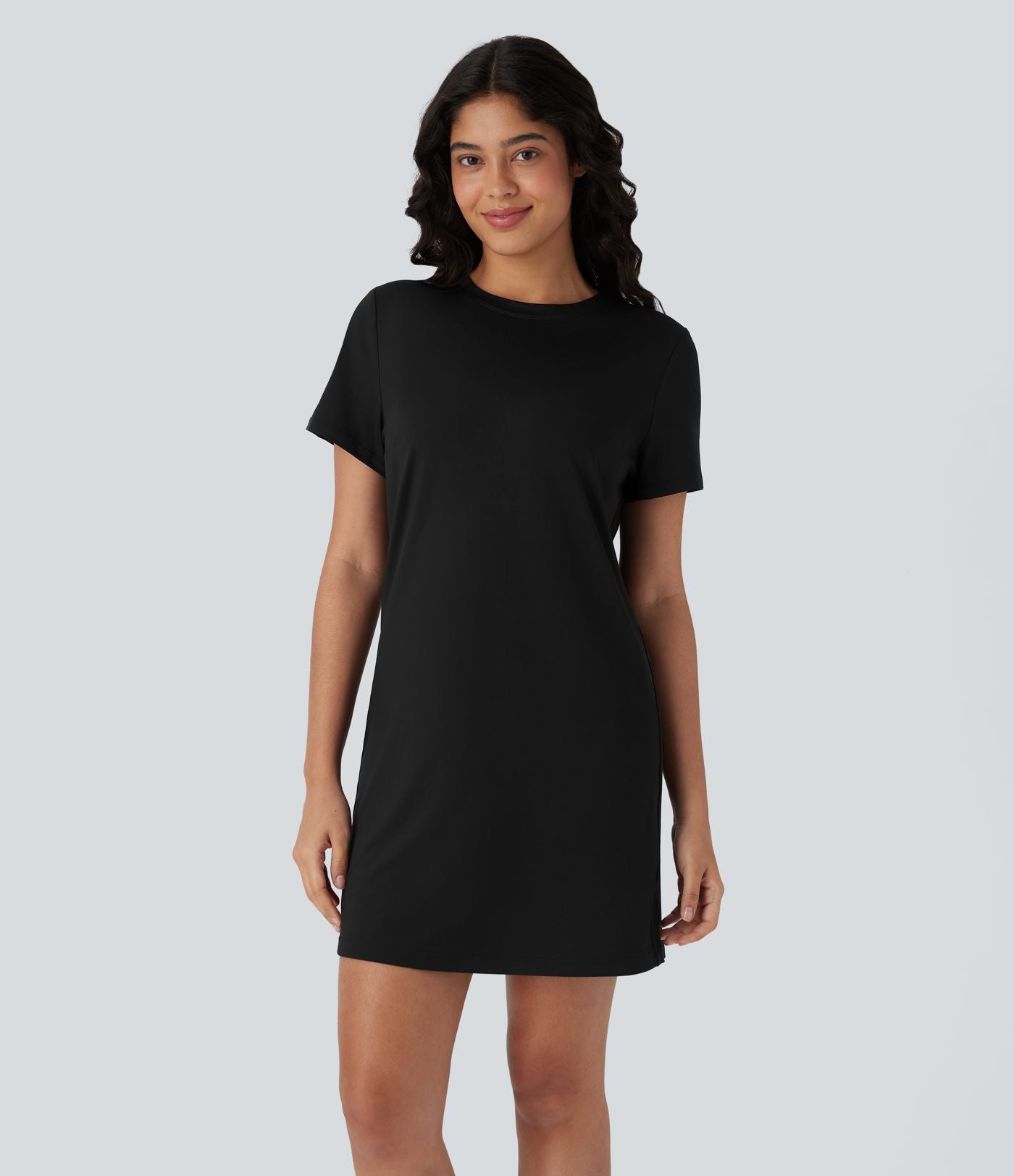 Robe tee-shirt mini décontractée unie col rond à manches courtes