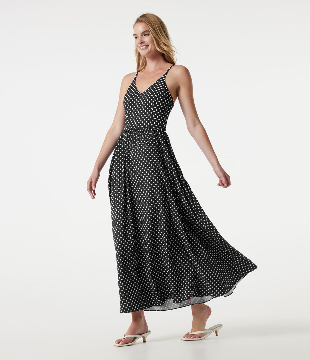 Robe longue fluide décontractée à bretelles avec poches