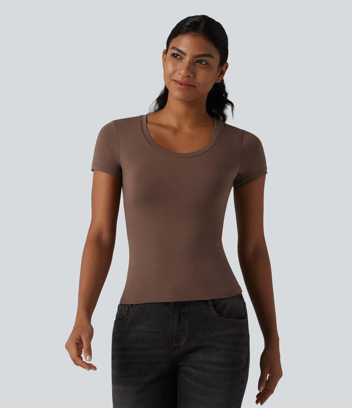 Halara T-shirt en jersey de coton col rond échancré manches courtes avec soutien-gorge intégré bonnets B-DD