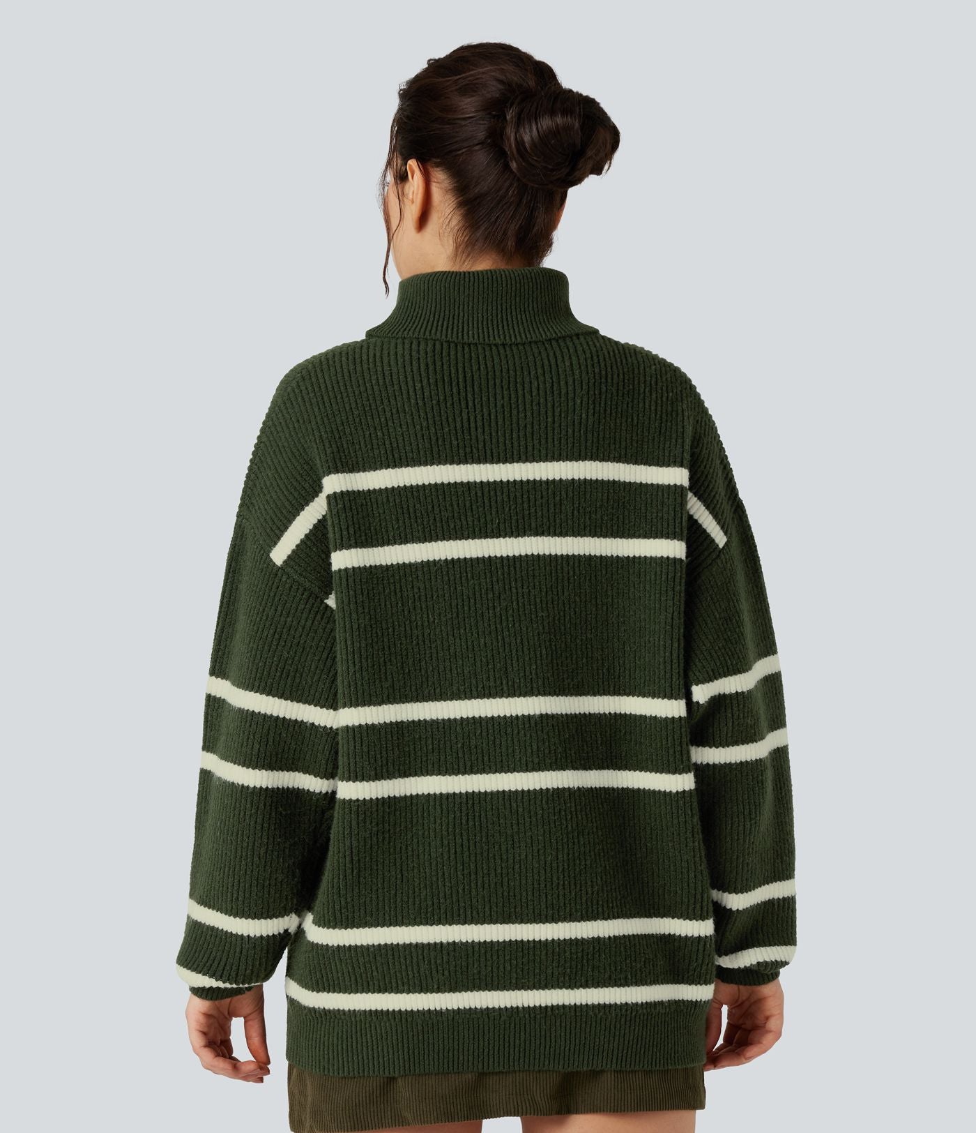 Pull color block col montant manches longues