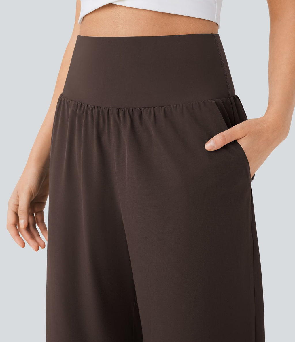 Pantalon fluide resort Breezeful™ à séchage rapide, coupe fendue et effet ventre plat