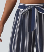 Pantalon large taille haute à rayures avec ceinture et poches