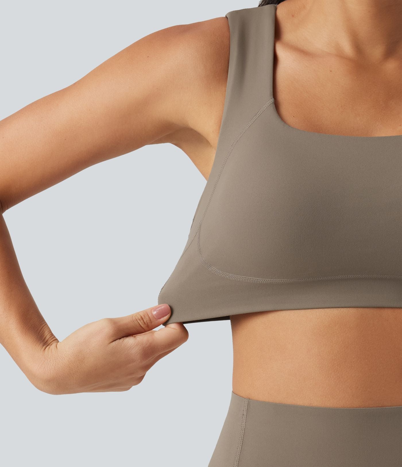 Brassière de sport d'entraînement push-up à maintien moyen UltraSculpt™ avec col U et brassière intégrée