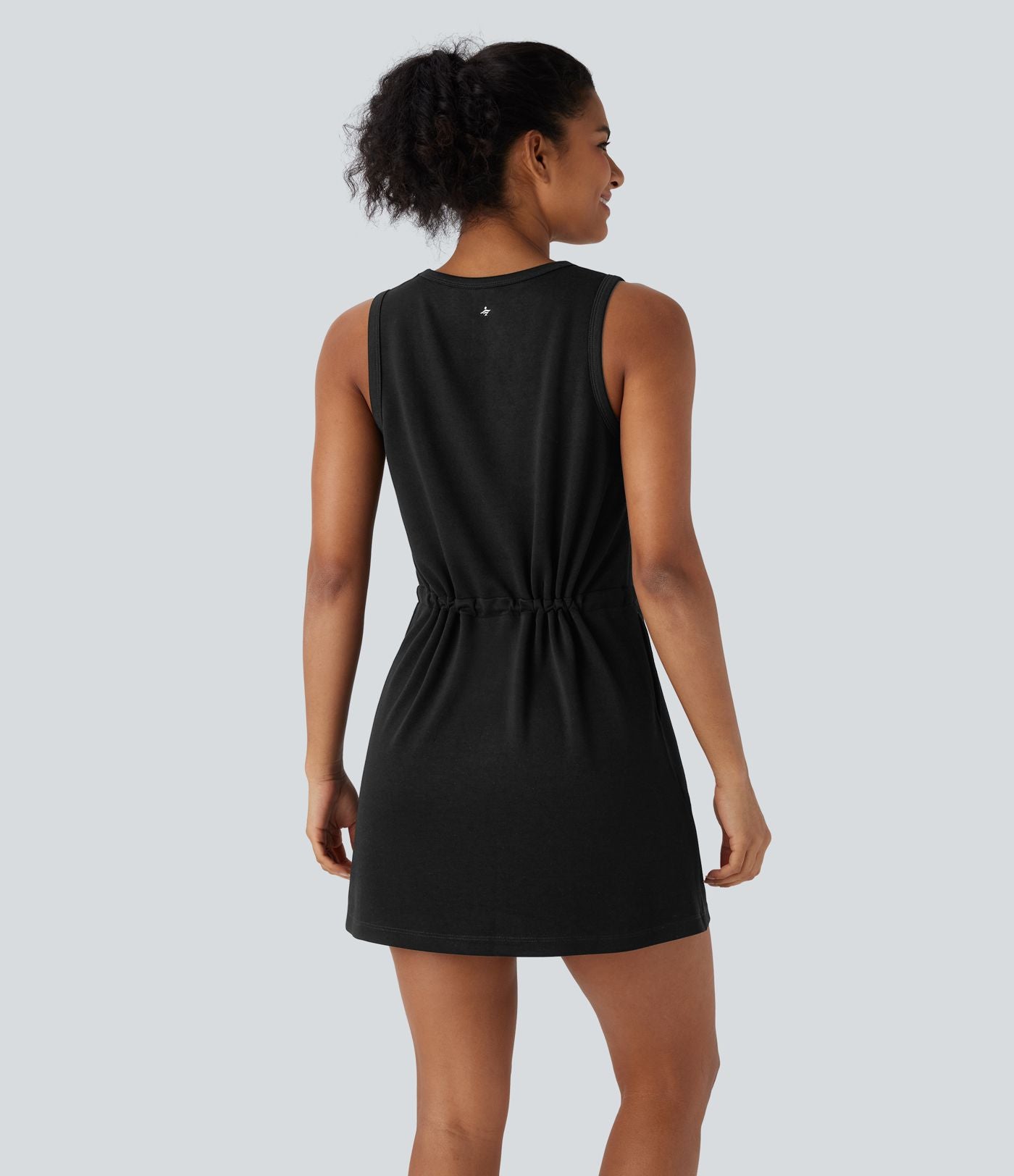Robe active de yoga mini 2 pièces à col rond, sans manches, cordon de serrage et poches latérales