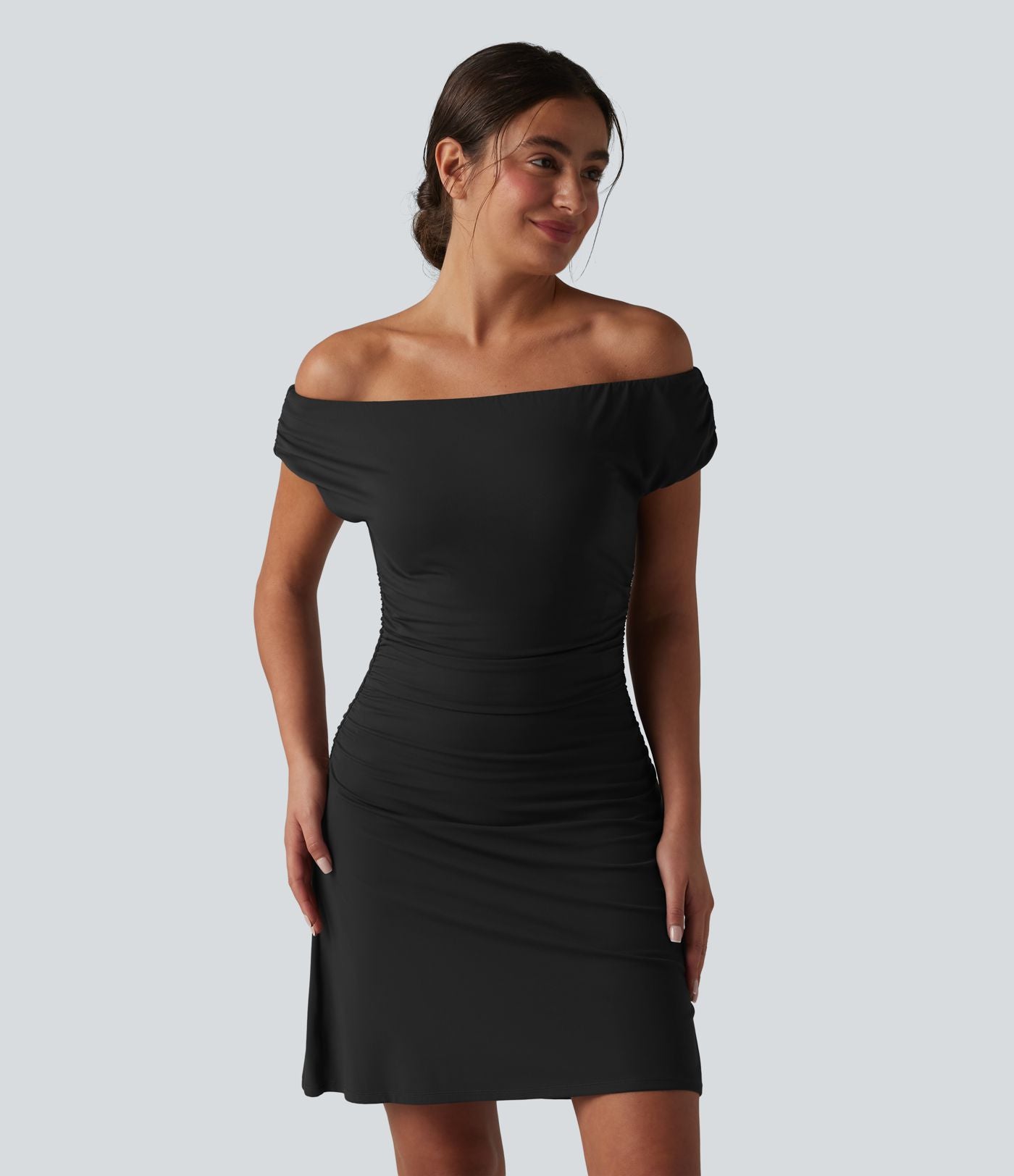 Robe de yoga active 2 en 1 SoftlyZero™ à épaules dénudées, bretelles amovibles et soutien-gorge intégré, avec poches - Facile à porter