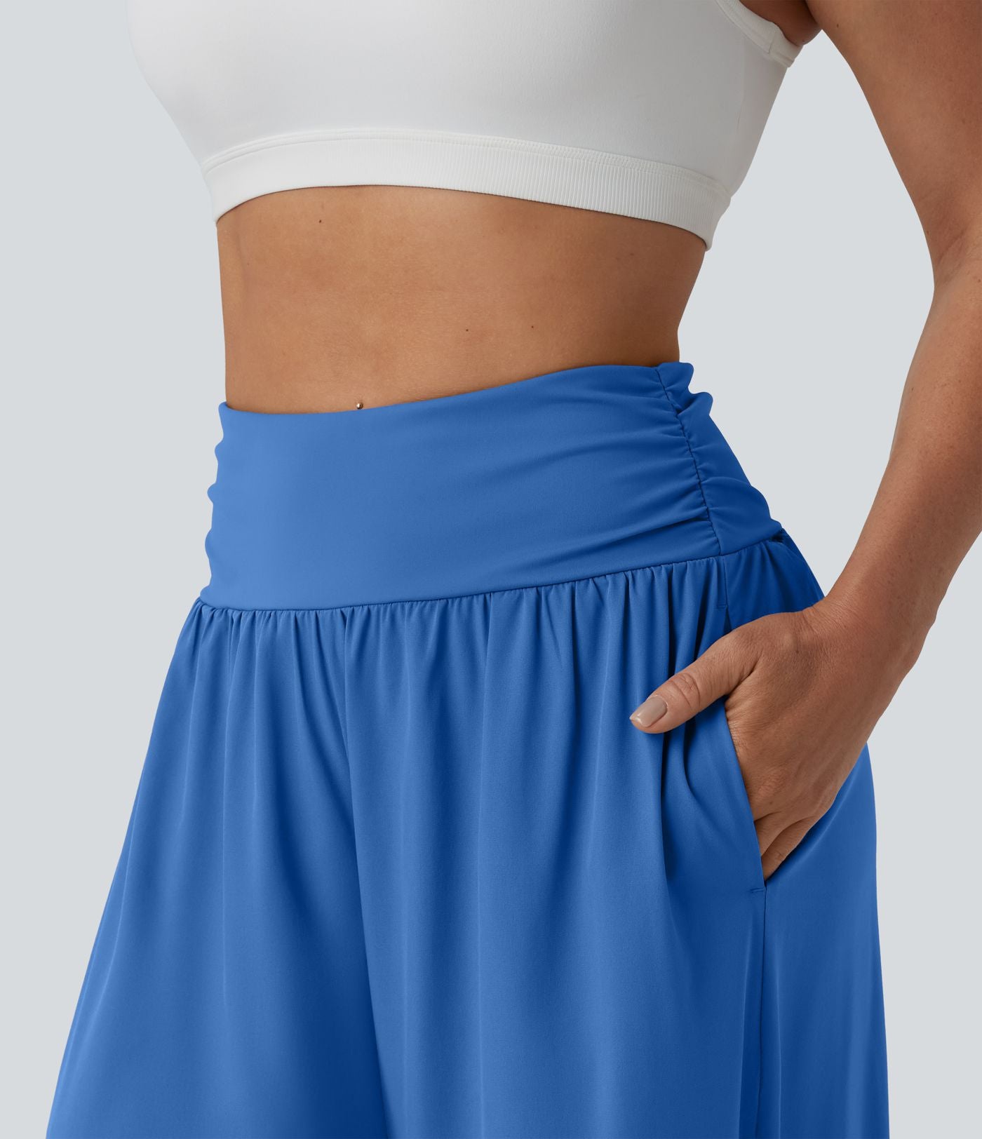 Pantalon fluide Breezeful™ taille haute à séchage rapide avec fronces, fente et poches
