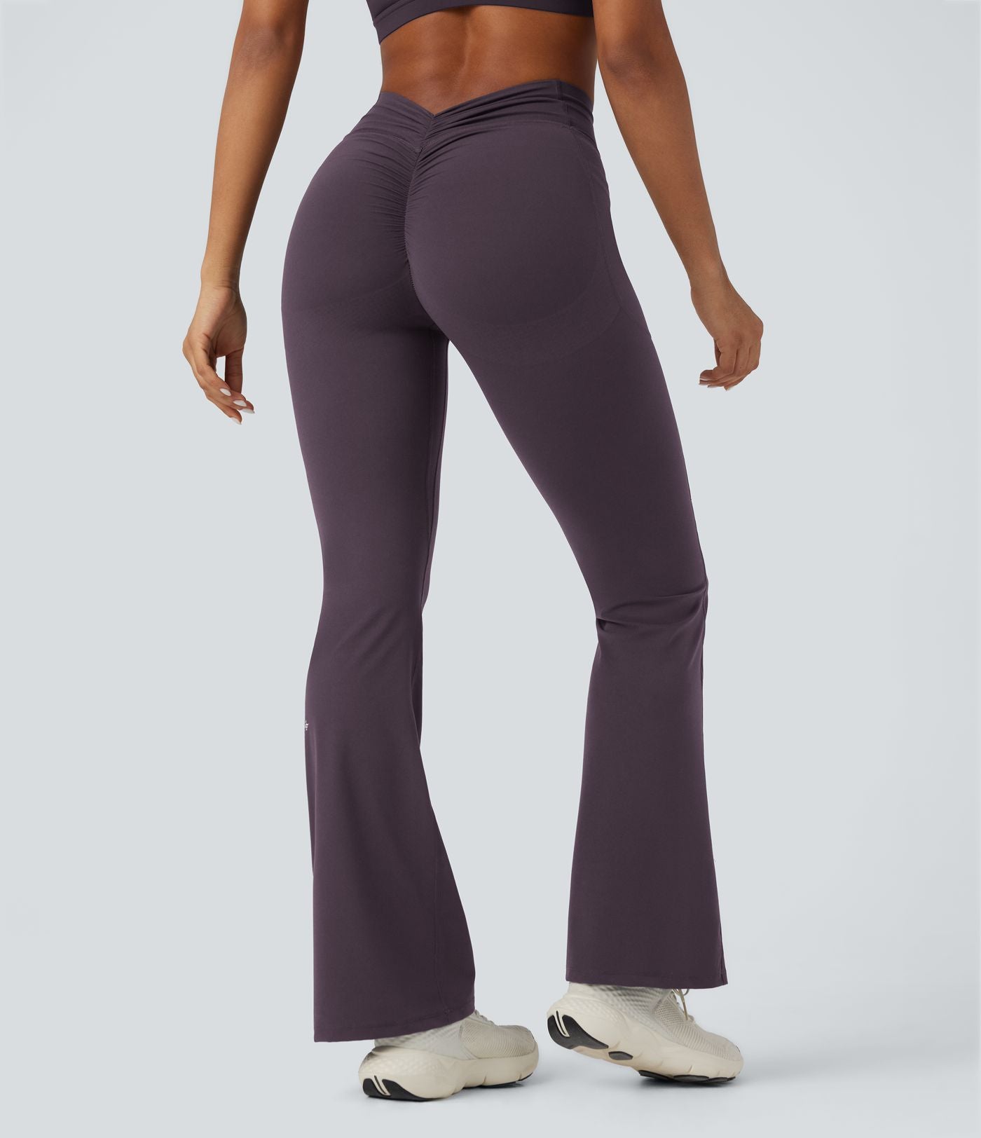 Pantalon de yoga à coupe bootcut gainant galbant taille haute avec effet scrunch et poches Halara UltraSculpt™