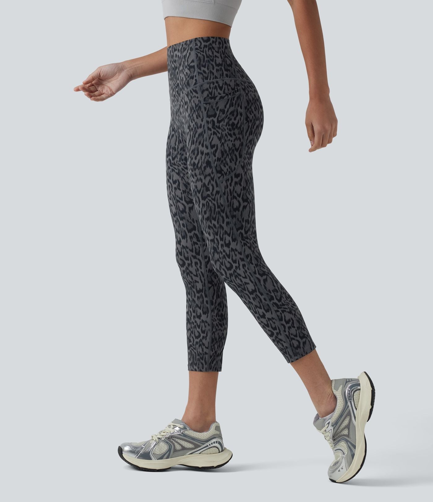 Legging corsaire d'entraînement taille haute gainant imprimé léopard Halara UltraSculpt™ avec poches