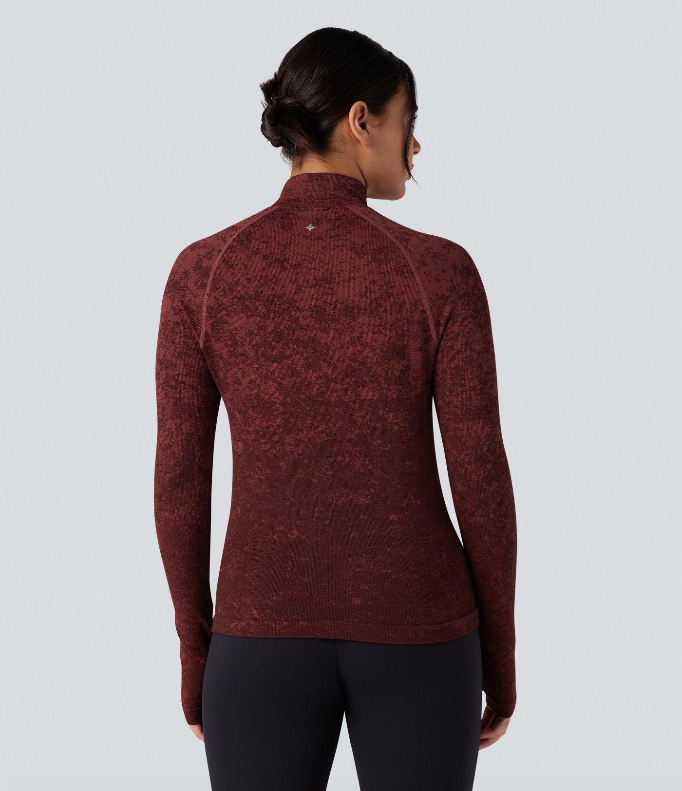Haut de sport demi-zip à manches longues avec passants pouces sans couture OneForm Seamless Flow