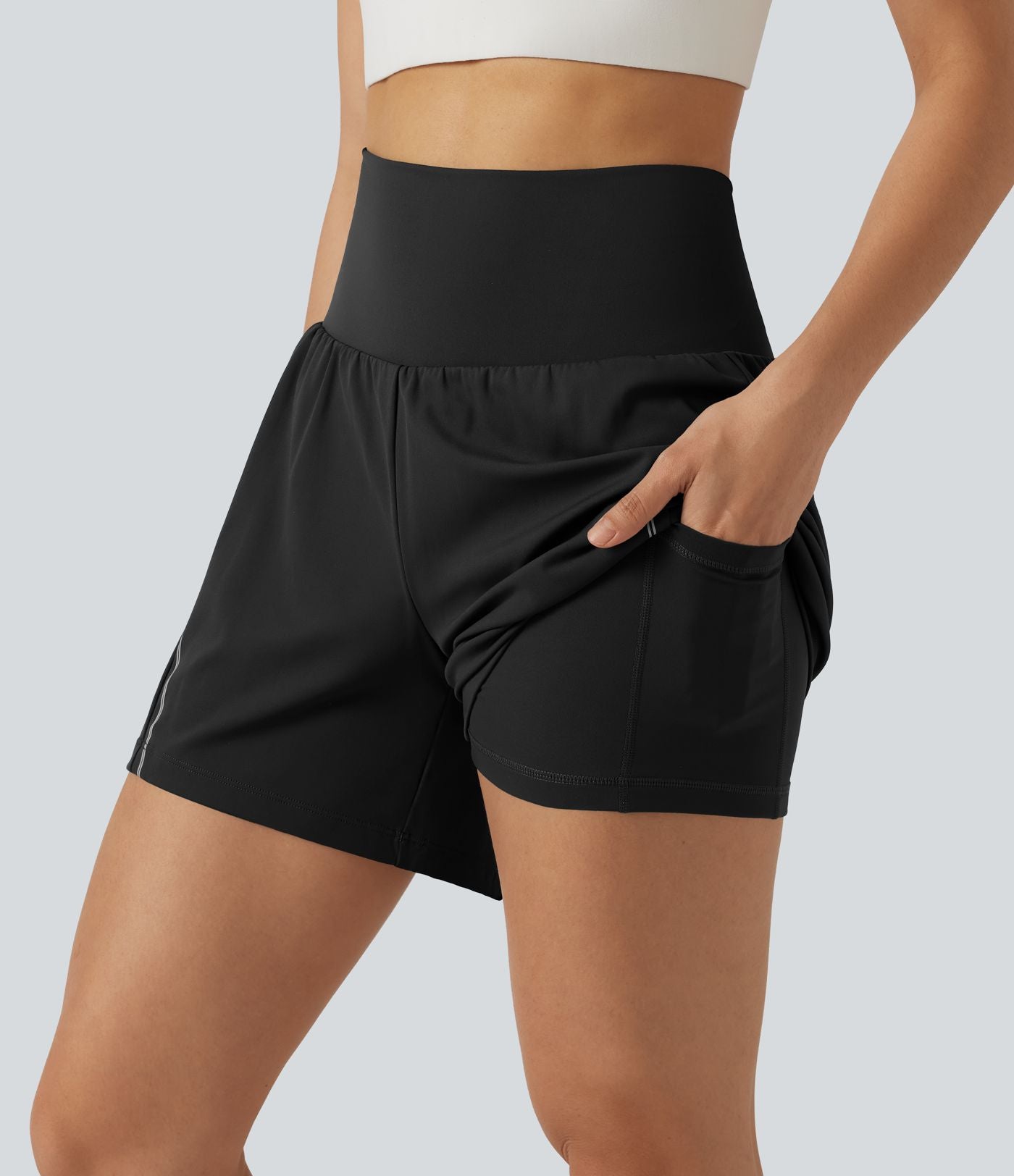 Short de yoga 2-en-1 SoftlyZero™ Airy réfléchissant taille haute 12,5 cm à effet frais InstantCool avec poches