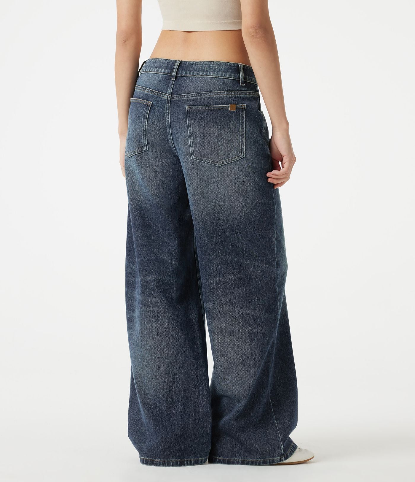 Jean baggy Halara Flex™ taille basse délavé asymétrique avec poches