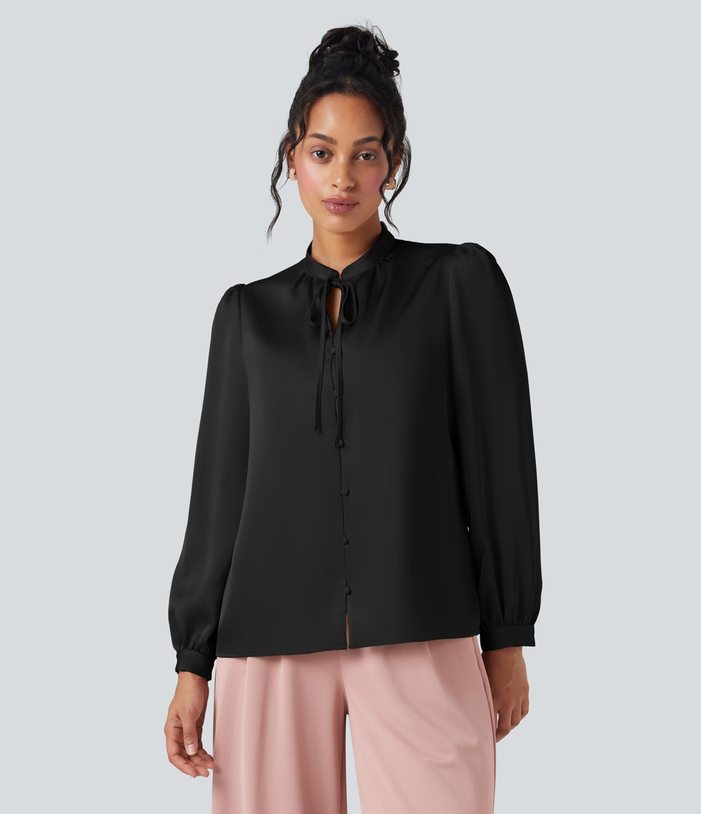 Chemise de travail manches longues nouée devant