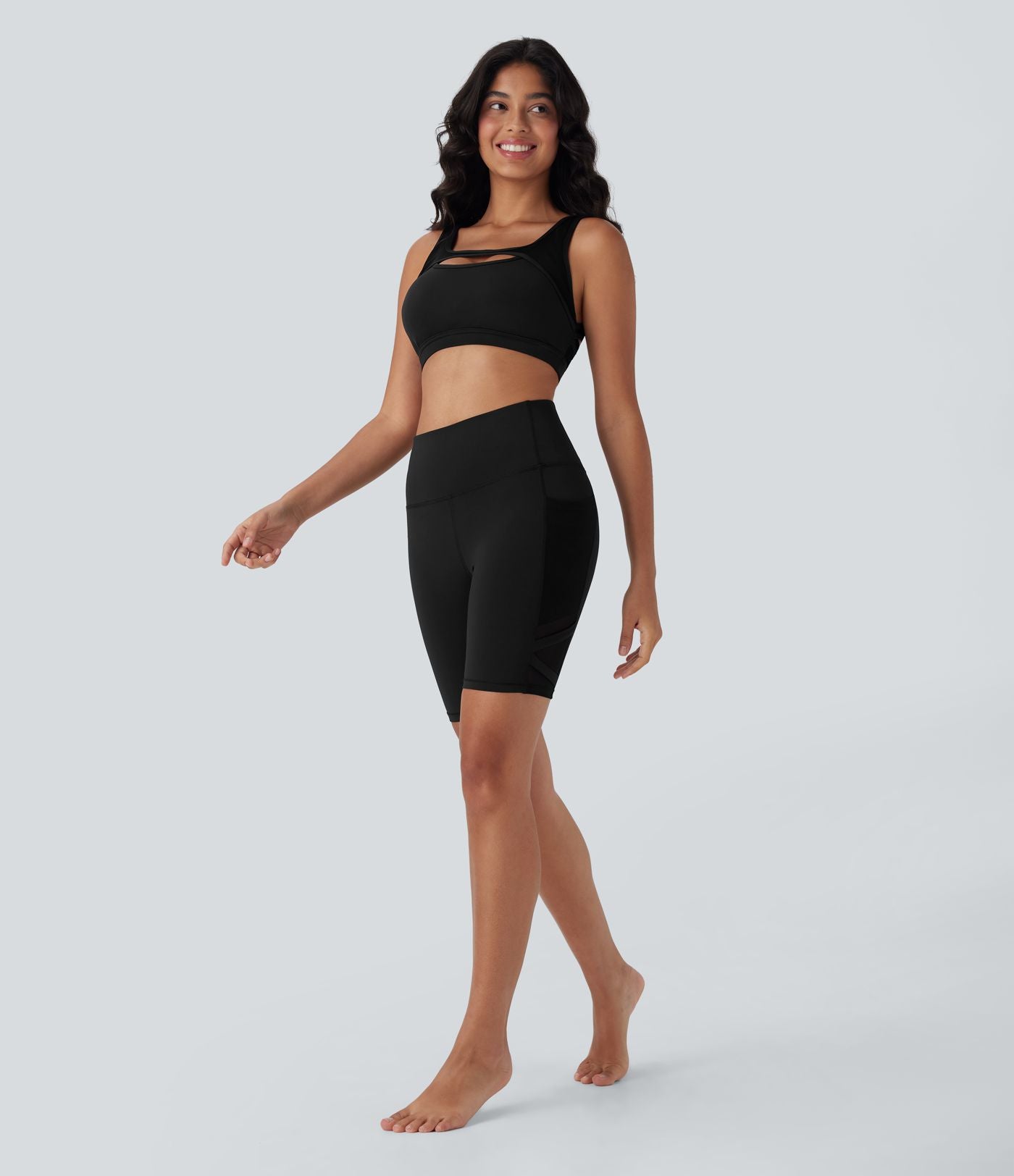 Short cycliste de yoga SpeedWave™ taille haute avec filet contrasté, séchage rapide, poches latérales - 17,5 cm
