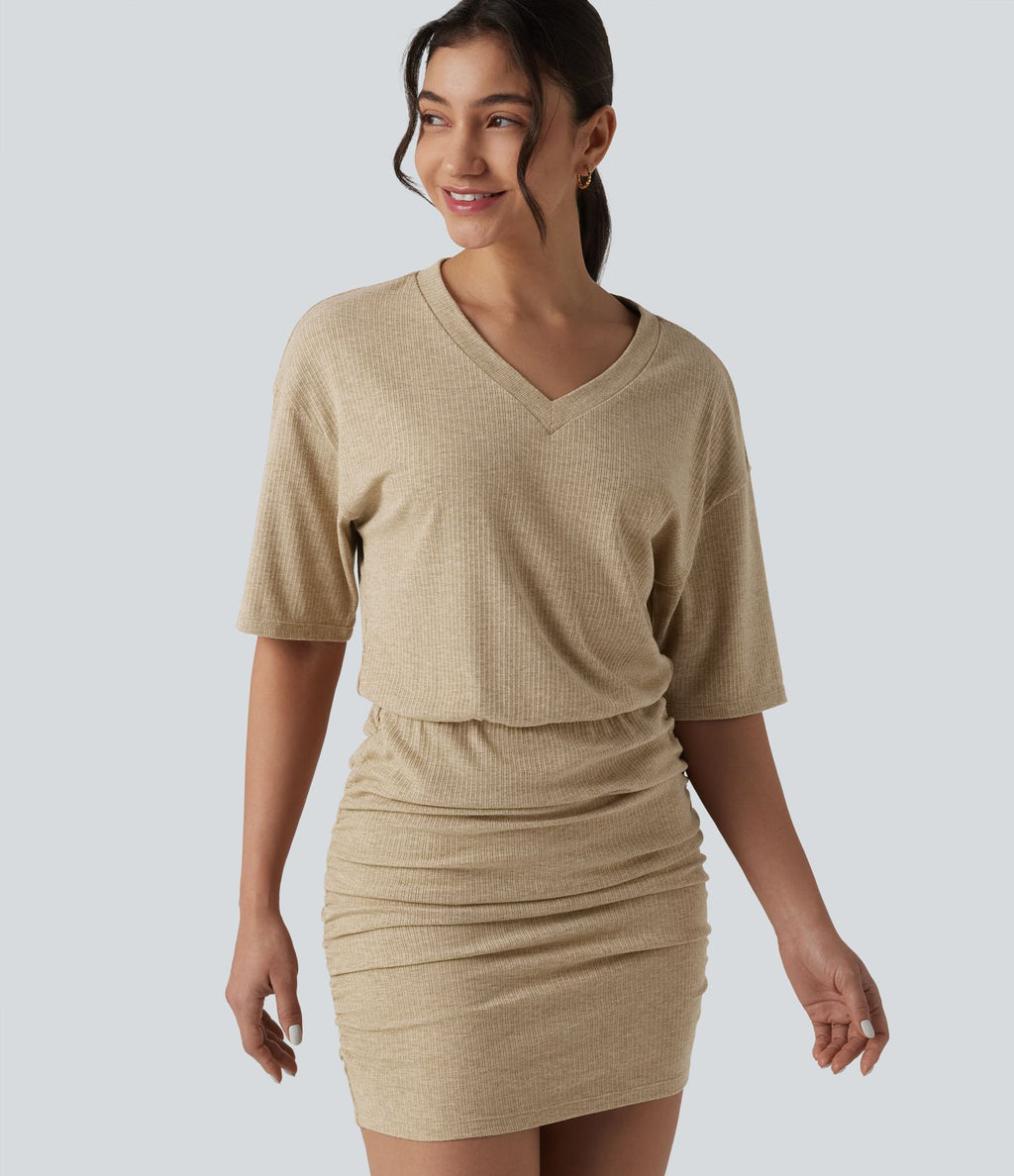 Robe mini moulante décontractée en maille côtelée, col V, manches courtes, froncée