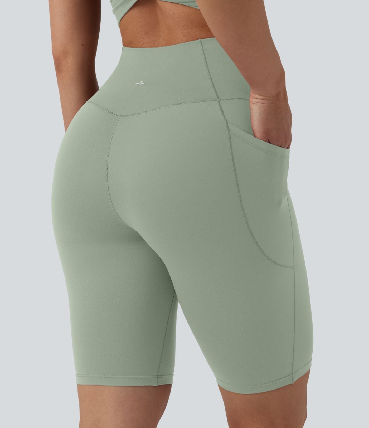 SoftlyZero™ Short cycliste de yoga croisé taille haute 23 cm avec poches - UPF50+