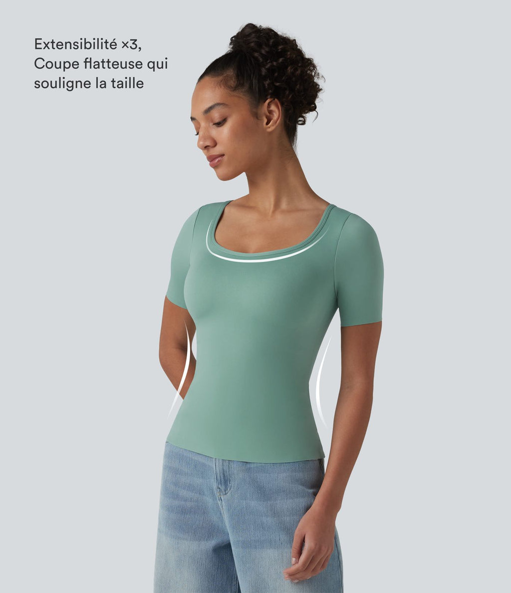 T-shirt casual col rond échancré à manches courtes avec brassière intégrée — Bonnets B-E