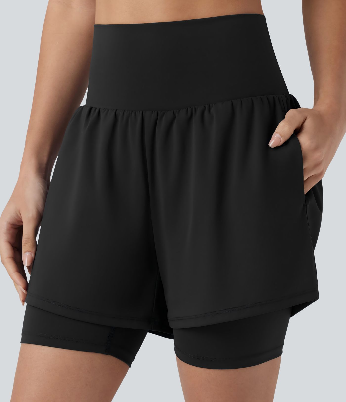 Short de yoga 2-en-1 grande taille à taille très haute en SoftlyZero™ Airy à effet frais InstantCool 17,5 cm avec poches