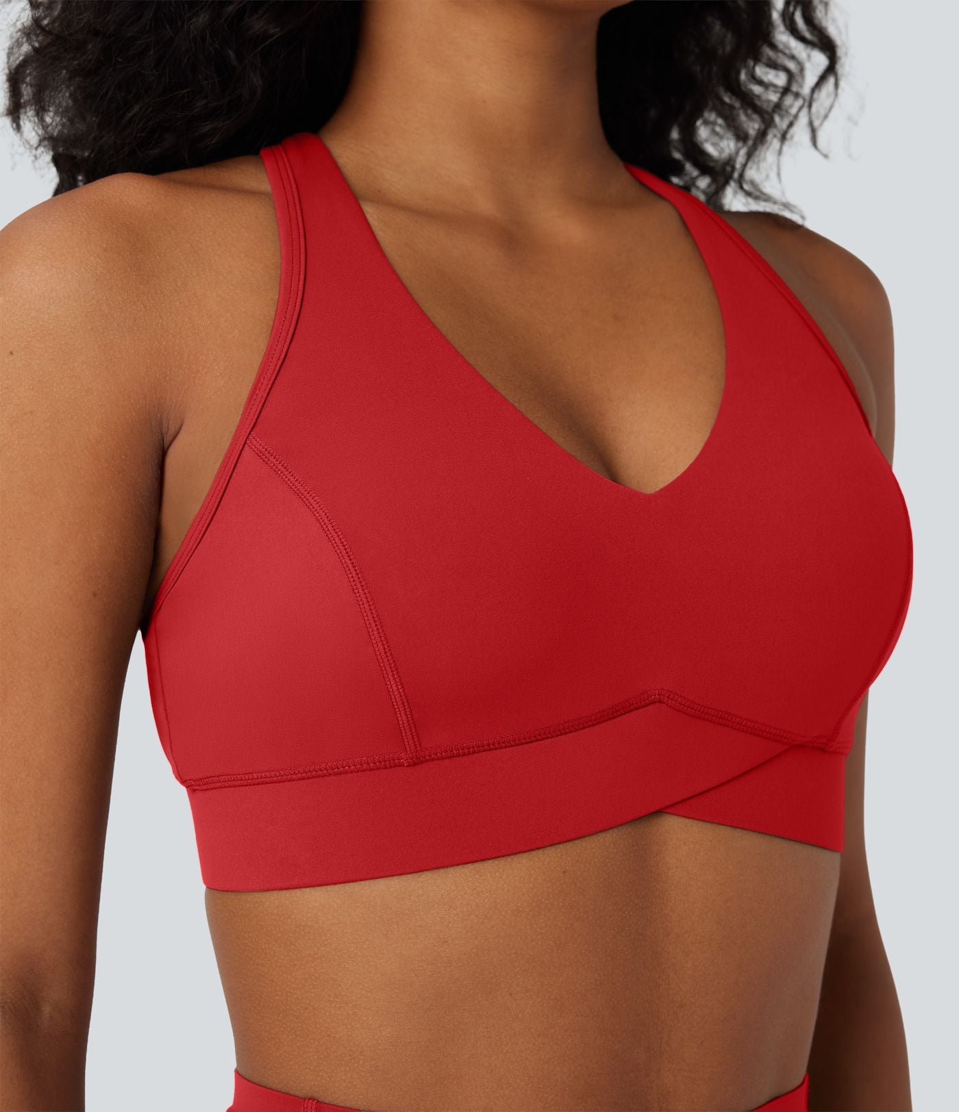 Brassière de sport entraînement Halara UltraSculpt™ soutien intermédiaire col V dos nageur bonnets A-C