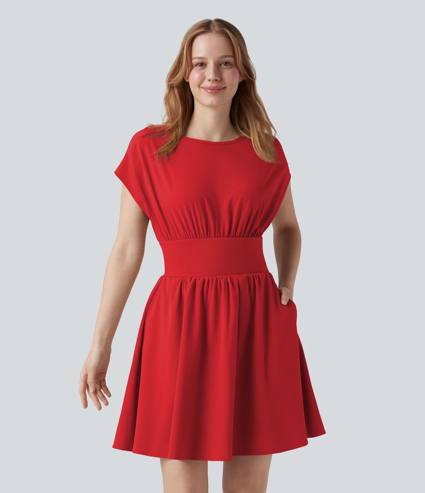 Robe de travail mini Breezeful™ manches chauve-souris courtes fluide séchage rapide avec poches latérales