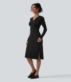 Robe midi col V manches longues froncée avec fente - Idéale pour le bureau