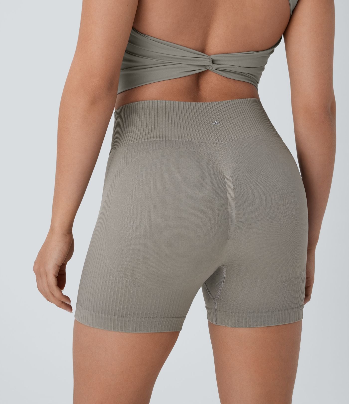 Short cycliste yoga 10 cm taille haute froncé sans couture OneForm Seamless Flow