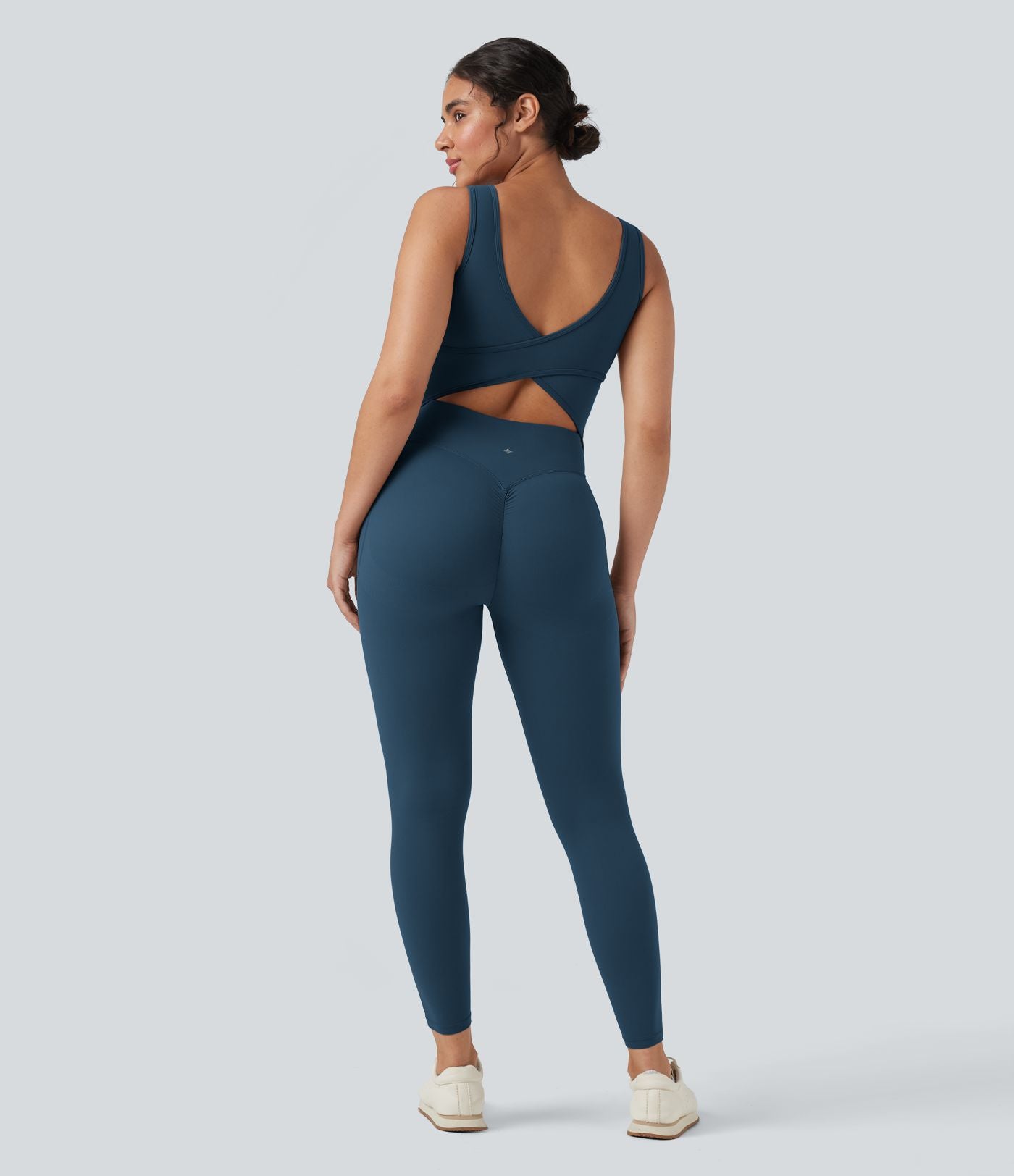 Combinaison de sport Halara UltraSculpt™ col V gainante push-up à poches