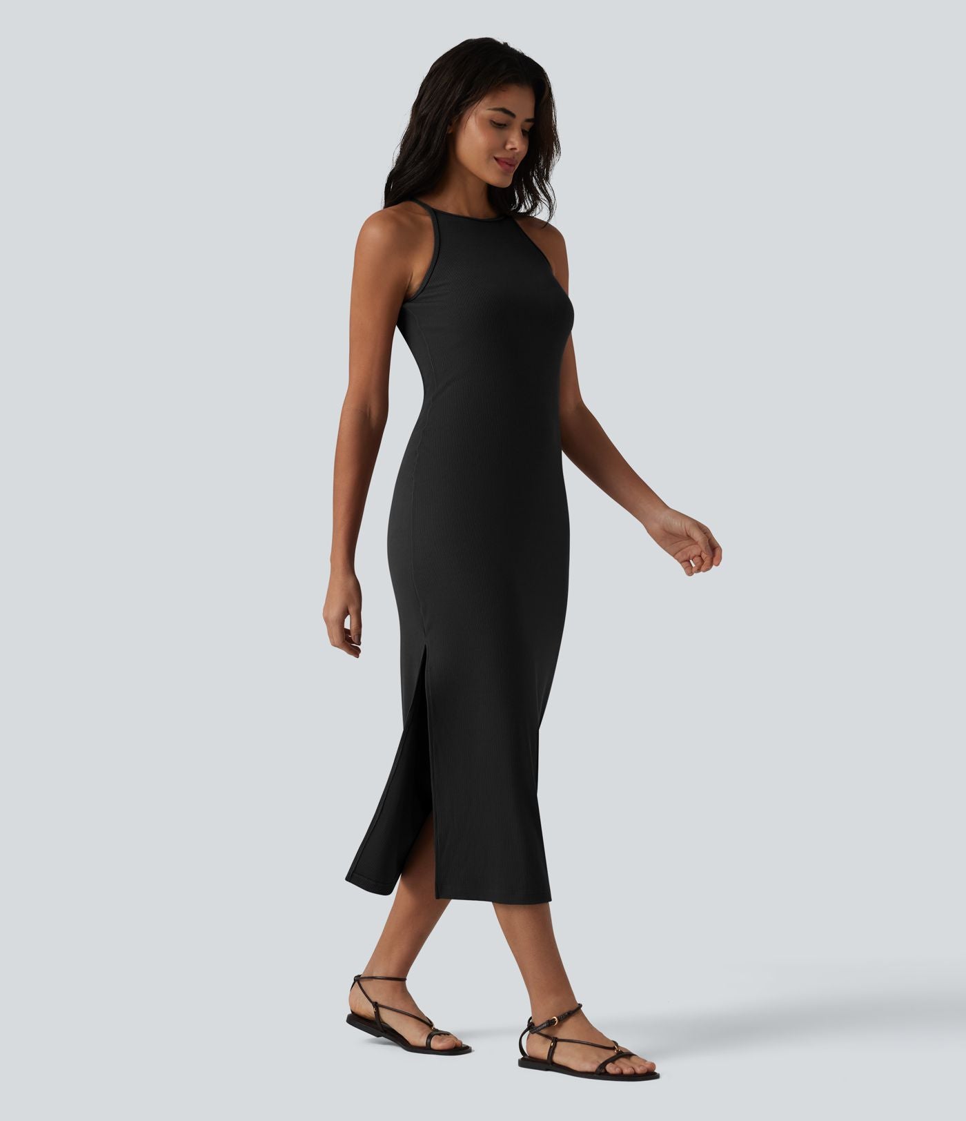 Robe midi à bretelles col rond en maille côtelée