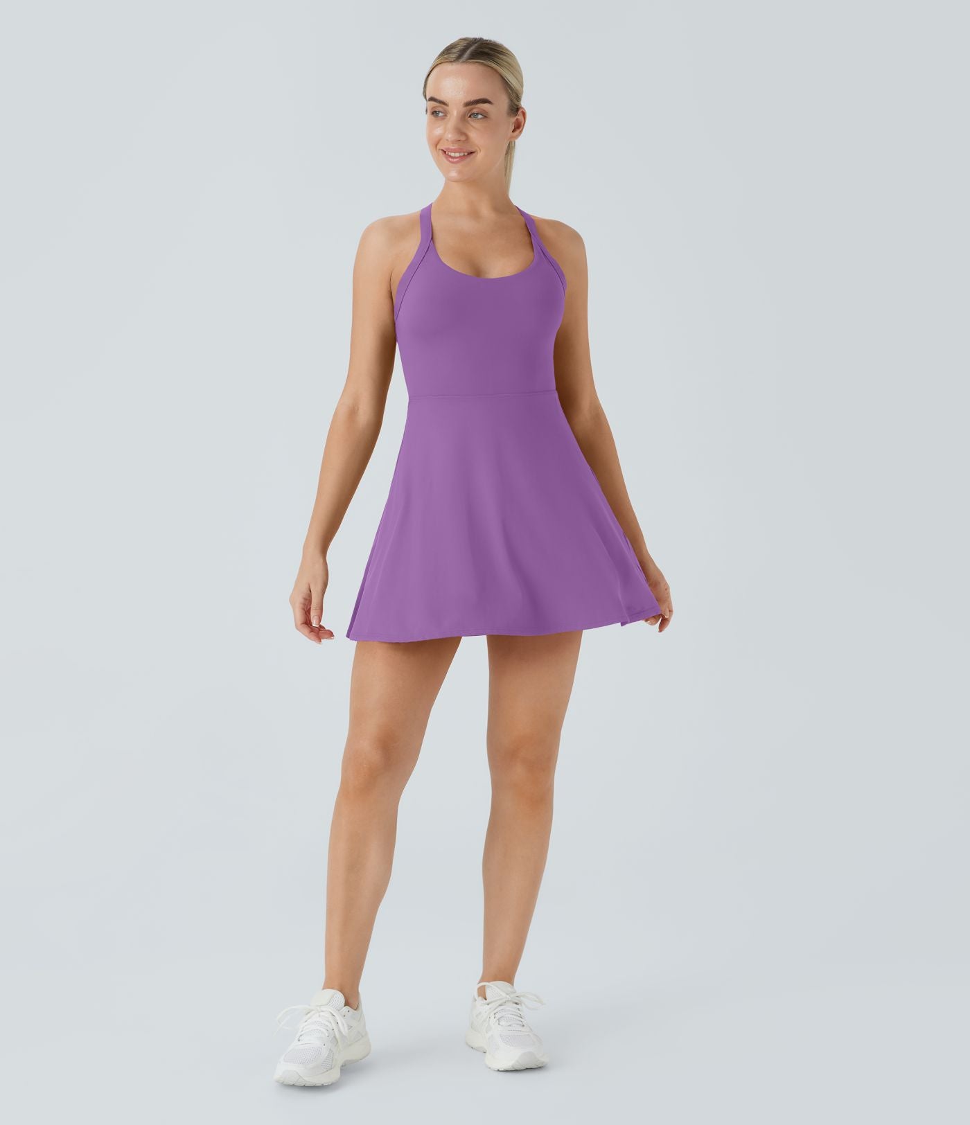 Robe de sport dos nu torsadée A-C