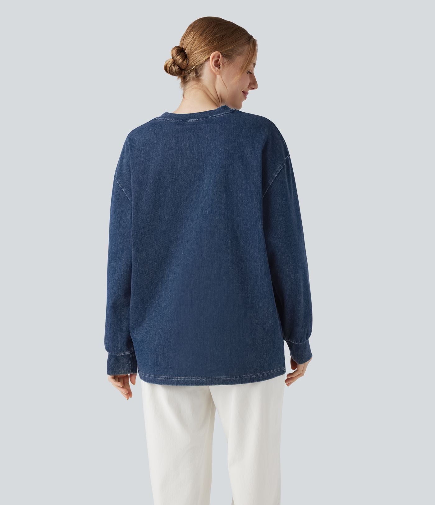 Halara Flex™ T-shirt casual délavé en denim à col rond et manches longues