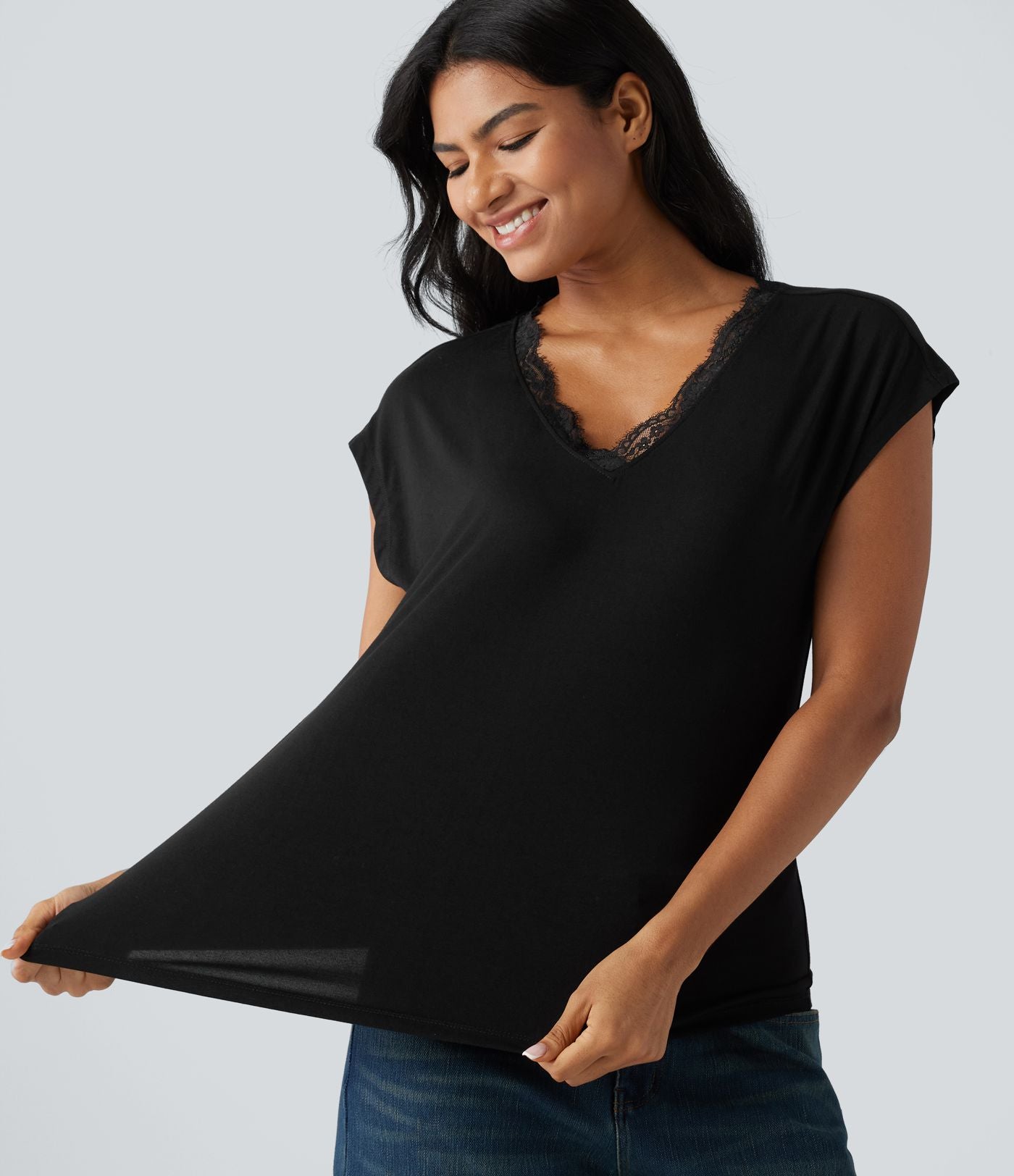 T-shirt décontracté en dentelle col V manches courtes