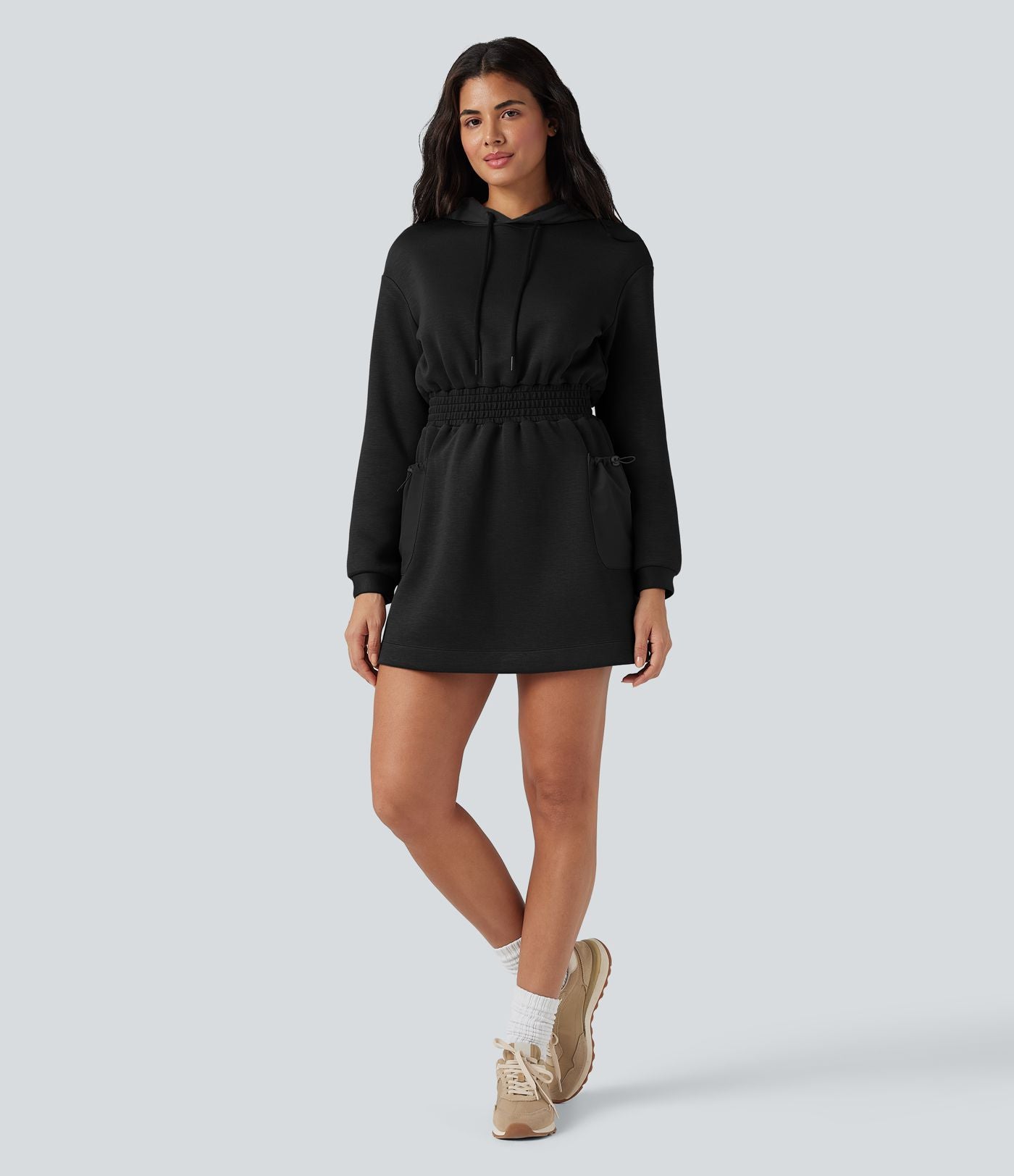 Robe active SpacerTek™ mini à capuche, manches longues, avec cordon de serrage et poches