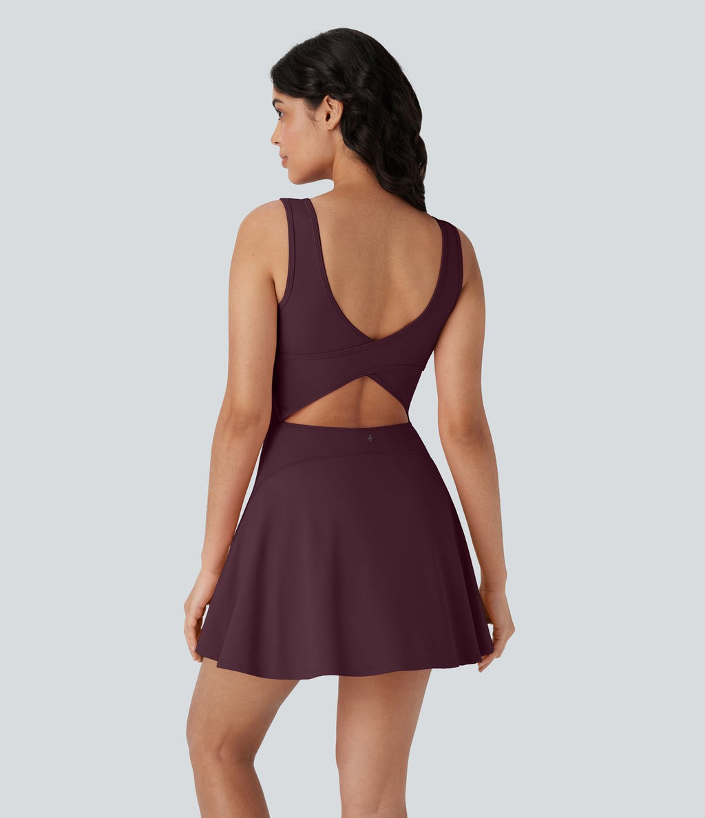 Softlyzero™ Airy Robe Sport de danse courte 2-en-1 avec dos nu croisé, encolure en U et poches latérales