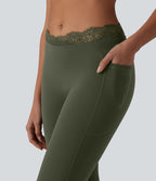 Halara UltraSculpt™ Legging évasé de yoga taille haute en V avec dentelle contrastée et poches