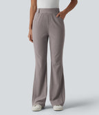 Pantalon décontracté bootcut taille haute en tissu micro-gaufré avec poches