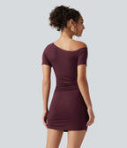 Robe-short mini moulante côtelée asymétrique accès facile Easy Peasy avec coussinets amovibles, poches et bonnets B à E