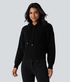 Pull à capuche cordon de serrage manches longues