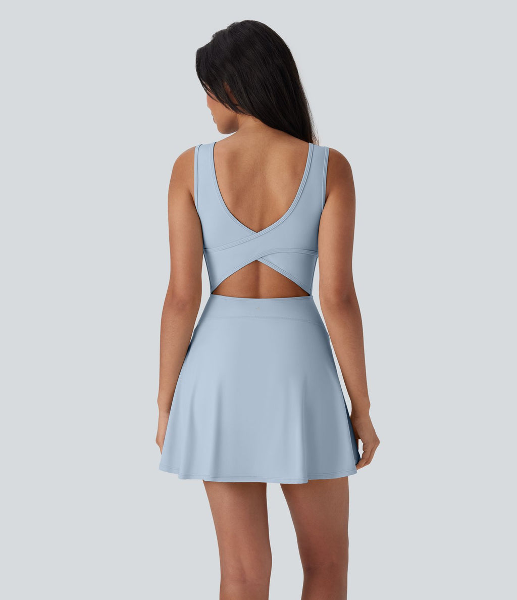 Robe SoftlyZero™ Airy de danse mini 2-en-1 dos nu, col U, bretelles croisées, poches latérales et effet frais InstantCool, accès facile Easy Peasy