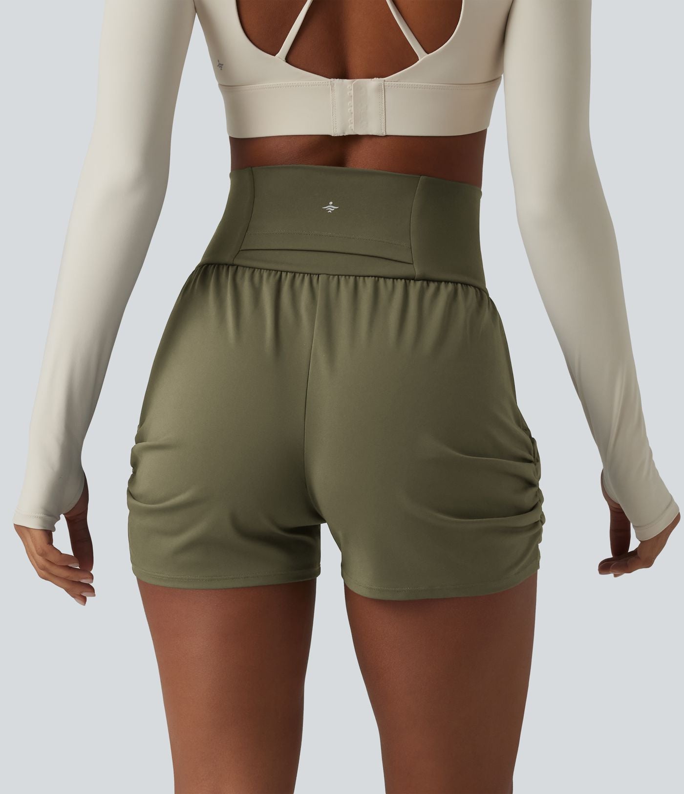Short de yoga SoftlyZero™ Airy taille haute froncé effet frais InstantCool 7,5 cm avec poches