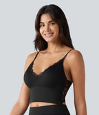 Brassière de sport décontractée OneForm Seamless Flow à maintien léger et dentelle contrastée