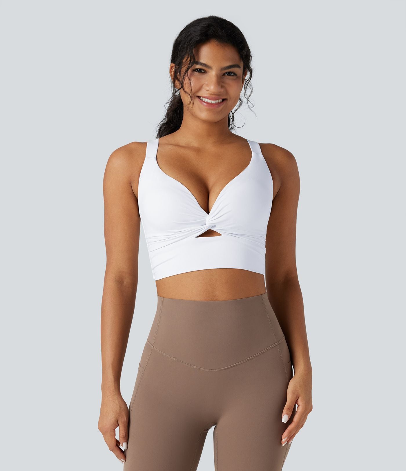 Brassière de sport yoga Halara UltraSculpt™ push-up coques moulées maintien léger