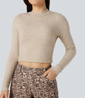 Pull court col montant manches longues