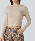 Pull court col montant manches longues