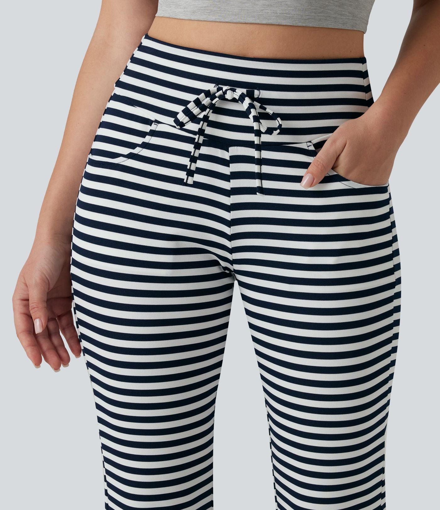 Pantalon évasé décontracté taille haute gainant à rayures en tissu gaufré avec cordon de serrage et poches
