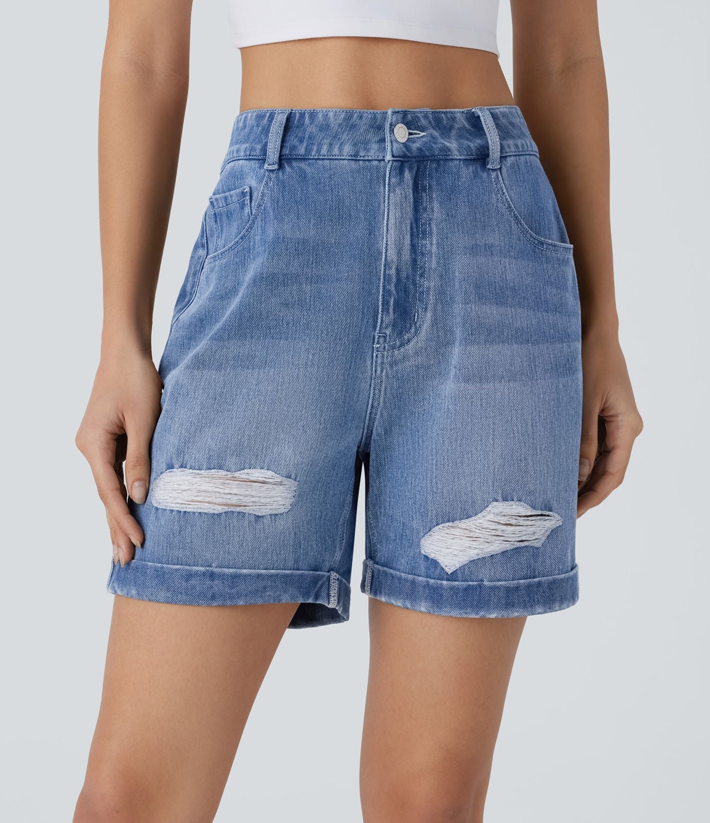 Halara Flex™ Short en denim extensible taille haute avec poches multiples, déchirures, ourlet roulotté et effet délavé