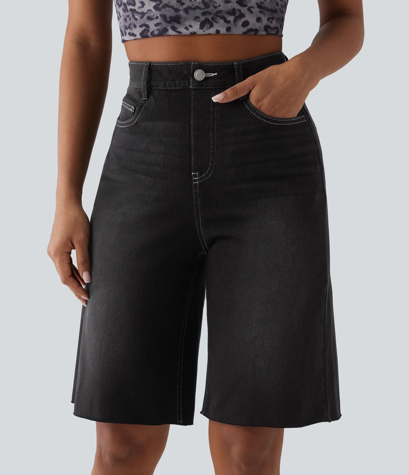 Halara Flex™ Bermuda en denim taille haute ventre plat avec poches