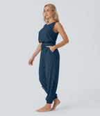 Combinaison de yoga col bateau sans manches dos nu avec découpes et poches latérales à cordon de serrage effet frais InstantCool, protection solaire UPF50+